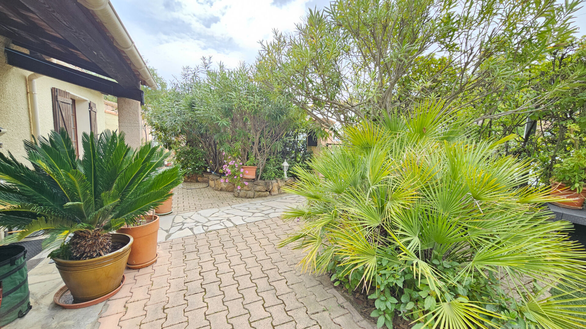 Maison-Villa - VIDAUBAN
