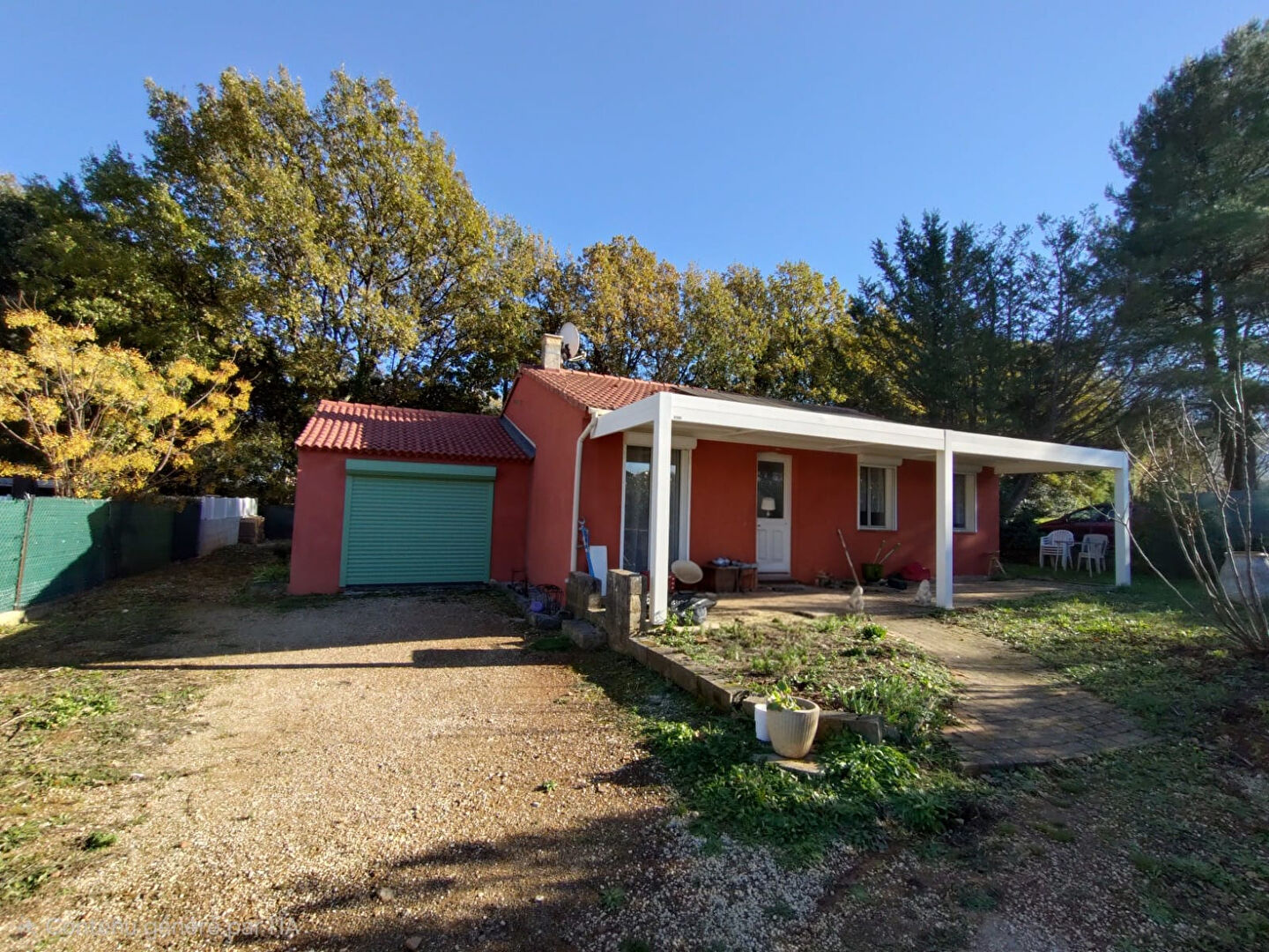 Maison-Villa - GONFARON