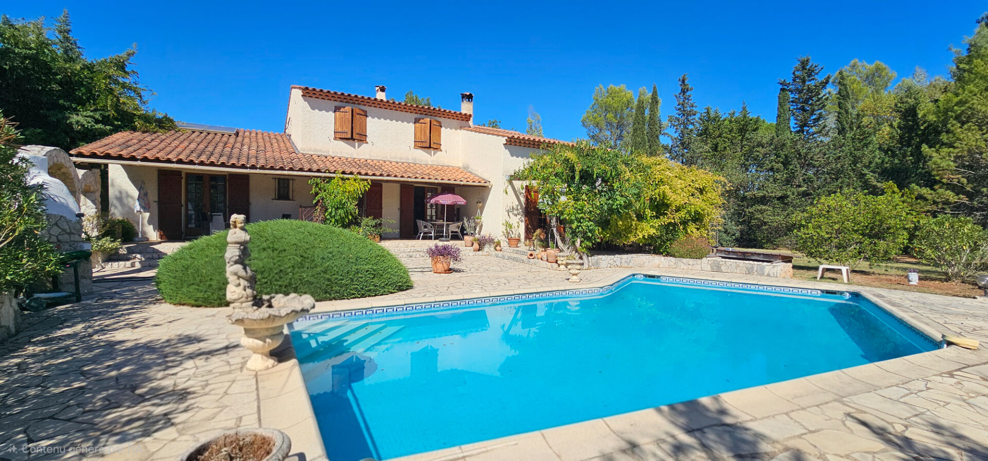 Maison-Villa - LE LUC