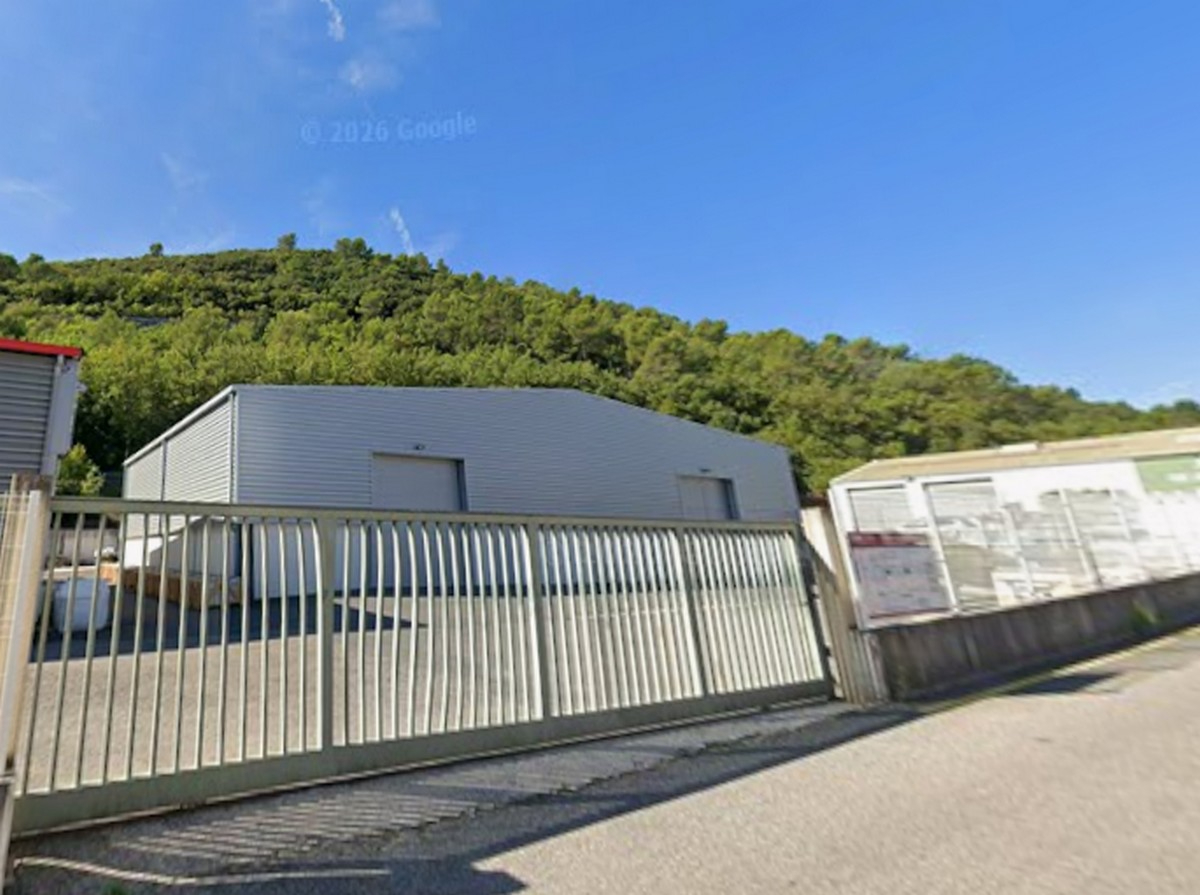 Usine - SAINT MAXIMIN LA SAINTE BAUME